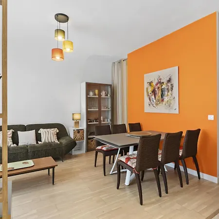 Centre de Cannes 2 Bedrooms, 131 Rue d'Antibes à 5 minutes du palais Appartamento *