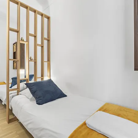 Centre de Cannes 2 Bedrooms, 131 Rue d'Antibes à 5 minutes du palais *