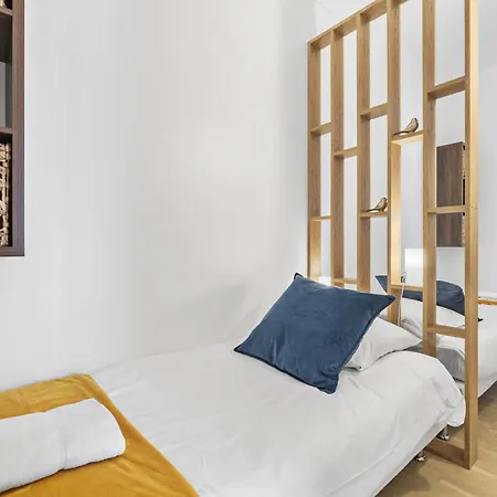 Centre de Cannes 2 Bedrooms, 131 Rue d'Antibes à 5 minutes du palais Cannes