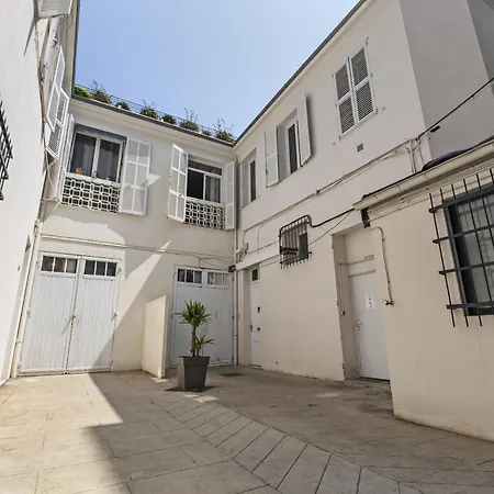 Appartamento Centre de Cannes 2 Bedrooms, 131 Rue d'Antibes à 5 minutes du palais Cannes